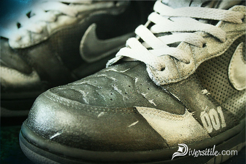 Illustration for article titled Iron Man Sneakers Will Light Up Your Life